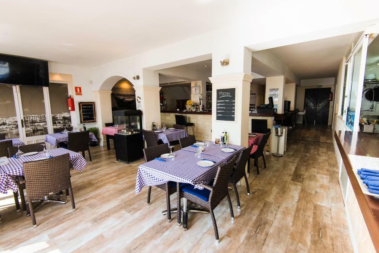 Hostal Port Corona Cala Ratjada  Extérieur photo